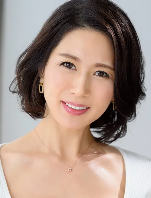 铃兰杂货铺 治愈动漫全集免费观看